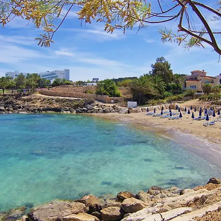 Apartament Josephine - Beachfront Protaras